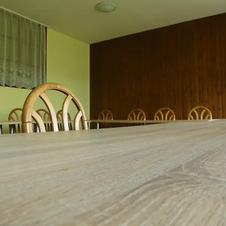 Napsugár Szálló * Baja