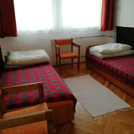 Napsugár Szálló *