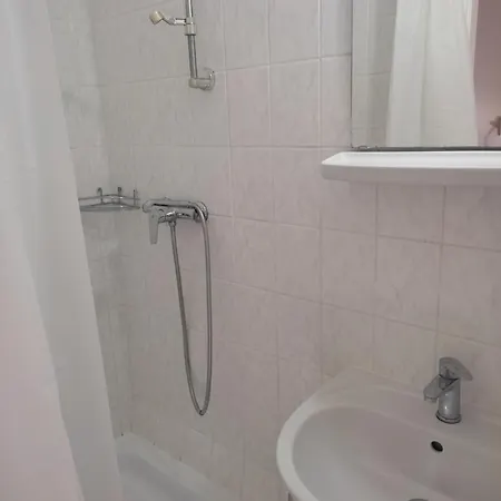 Napsugár Szálló * Baja
