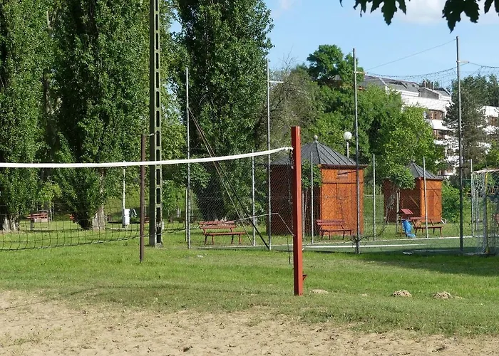 Napsugár Szálló Hostel *