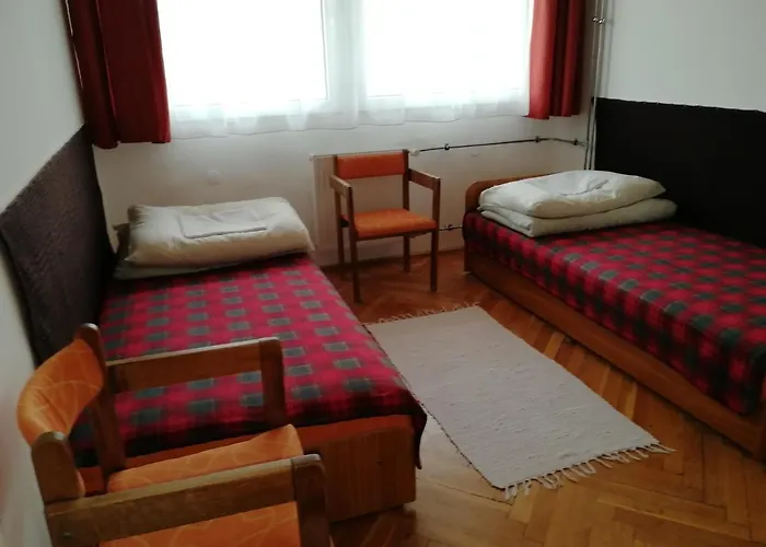Napsugár Szálló *